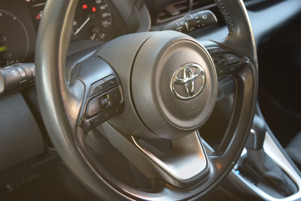 TOYOTA Yaris 1.5 Hybrid 5 porte Business 93CV - 14