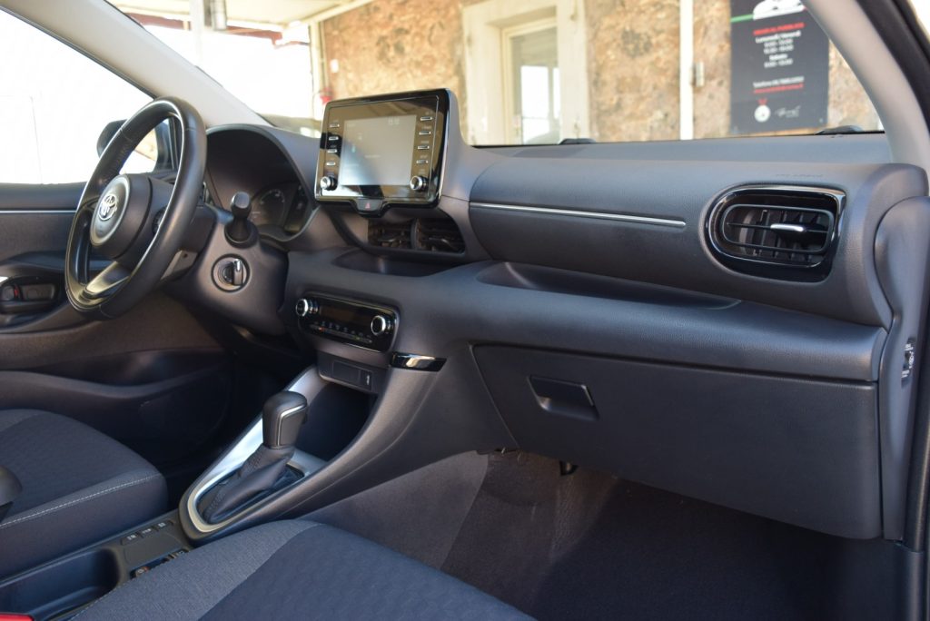 TOYOTA Yaris 1.5 Hybrid 5 porte Business 93CV - 22