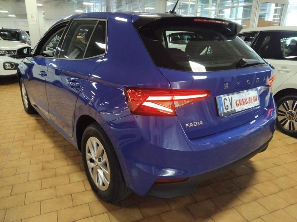 SKODA Fabia 1.0 MPI 80 CV Selection - 5