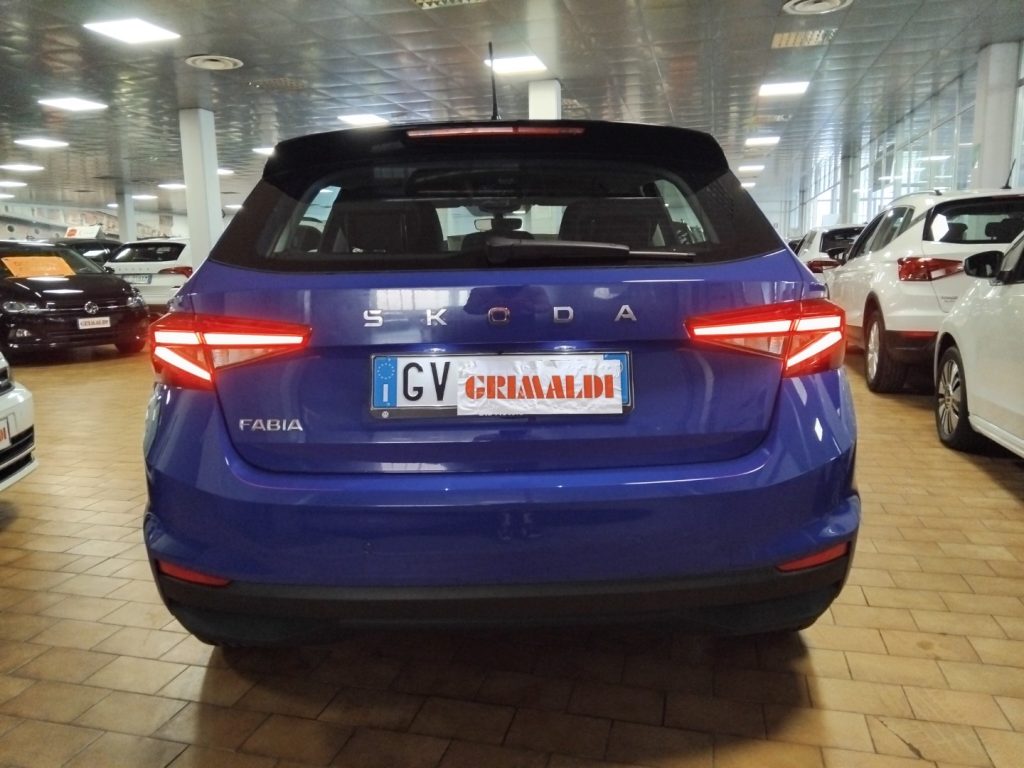 SKODA Fabia 1.0 MPI 80 CV Selection - 6