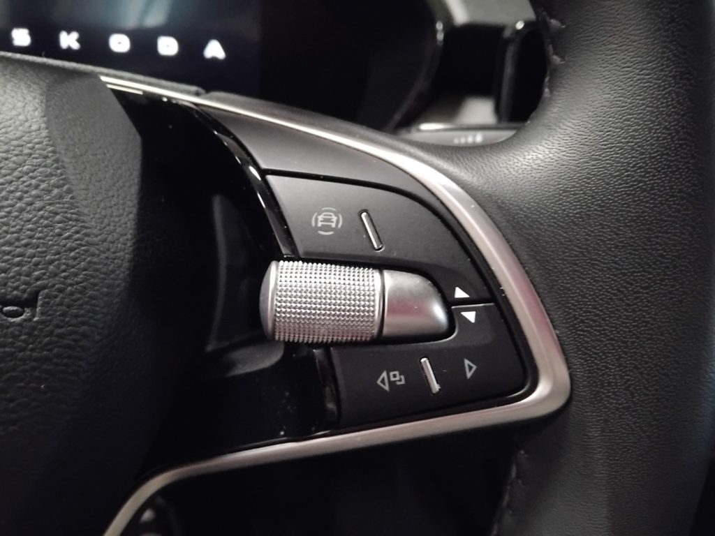 SKODA Fabia 1.0 MPI 80 CV Selection - 18