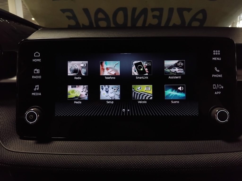 SKODA Fabia 1.0 MPI 80 CV Selection - 26