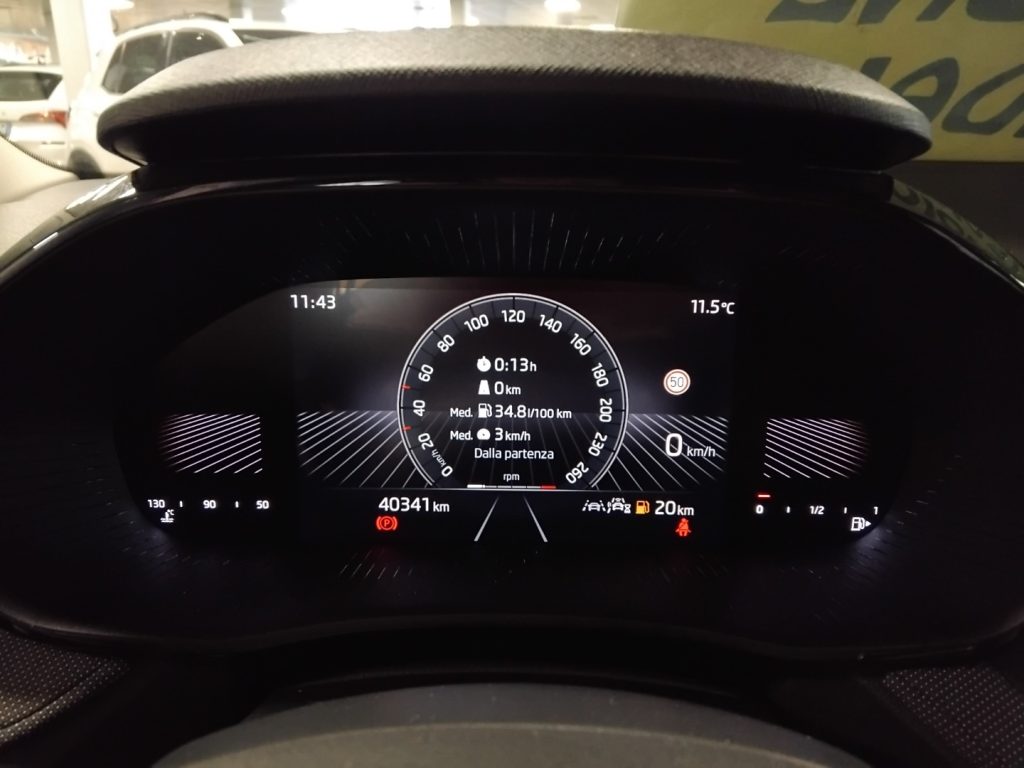 SKODA Fabia 1.0 MPI 80 CV Selection - 29