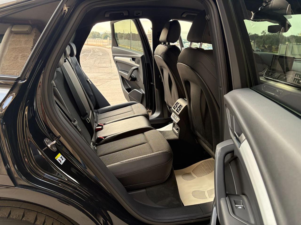 AUDI Q5 SPB Sportback 40 TDI quattro S tronic S line plus. - 11