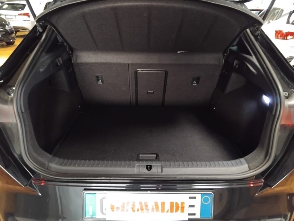 CUPRA Formentor 2.0 TDI DSG 19 - 8