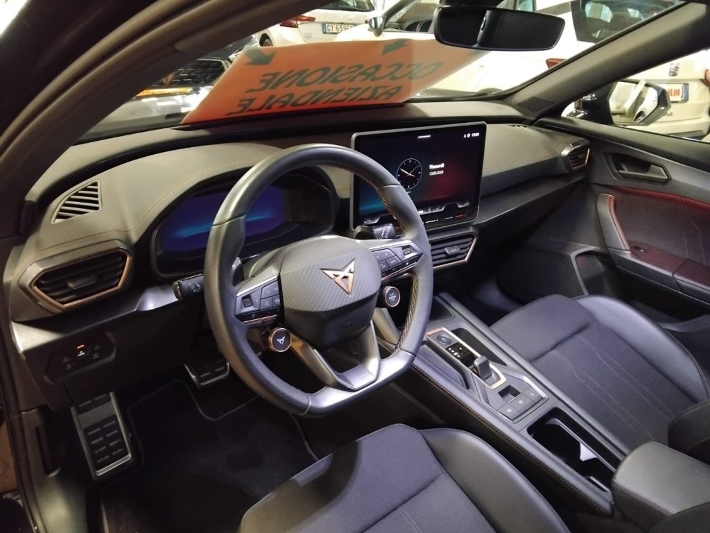 CUPRA Formentor 2.0 TDI DSG 19 - 15