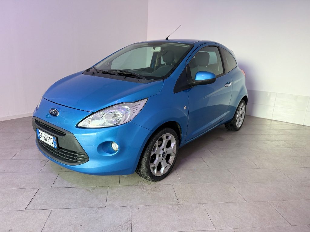 FORD Ka+ 1.2 8V .69CV Titanium - 3