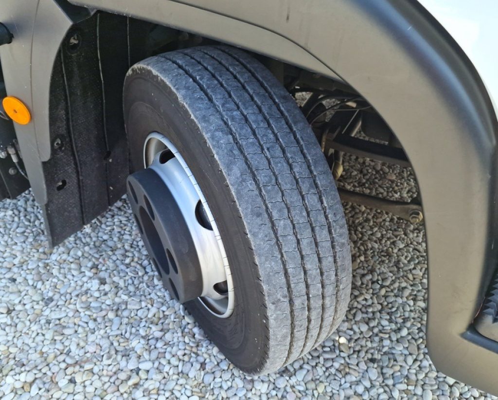 IVECO EUROCARGO 75E21 P EURO 6e FURGONE 6,20 SPONDA - 16