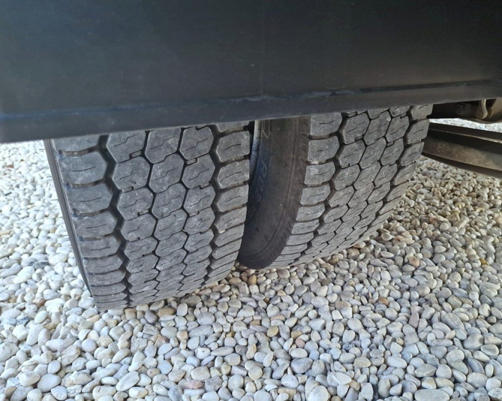 IVECO EUROCARGO 75E21 P EURO 6e FURGONE 6,20 SPONDA - 17