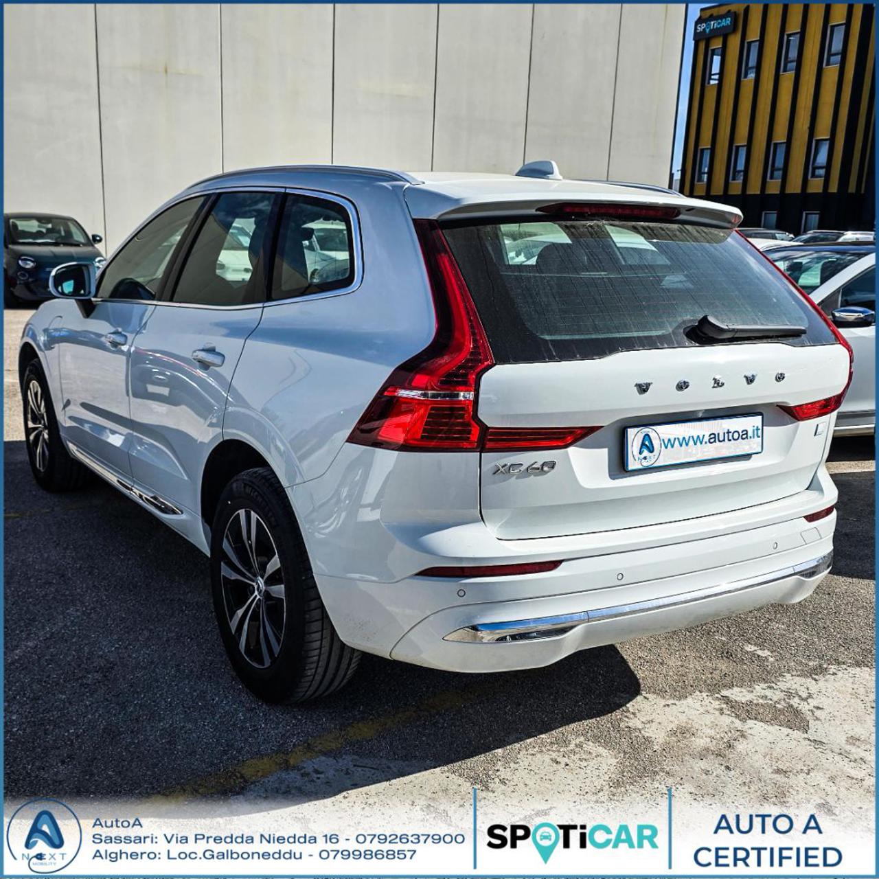 VOLVO XC60 T6 Recharge Plug-in Hybrid AWD Inscription Express - 7
