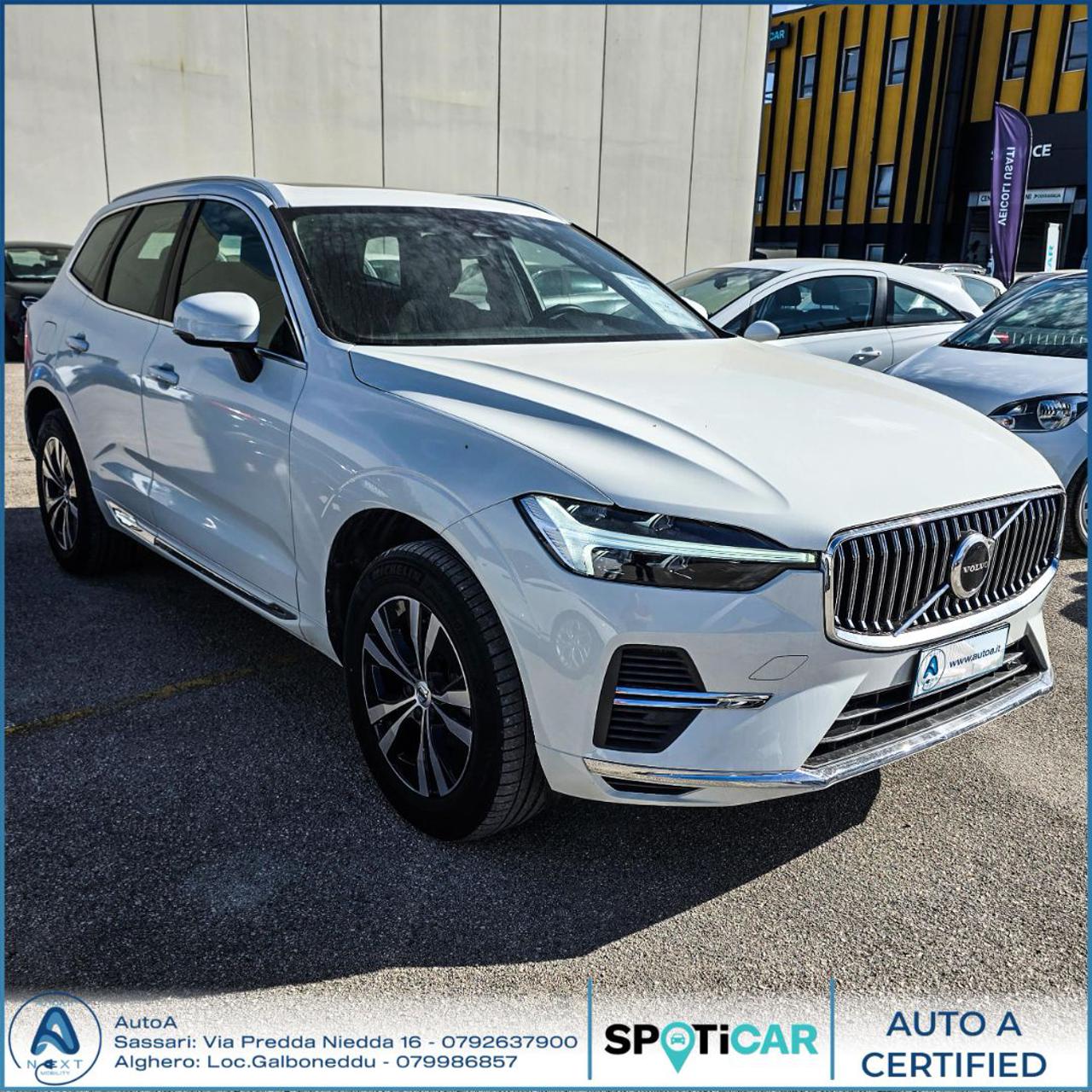 VOLVO XC60 T6 Recharge Plug-in Hybrid AWD Inscription Express - 3