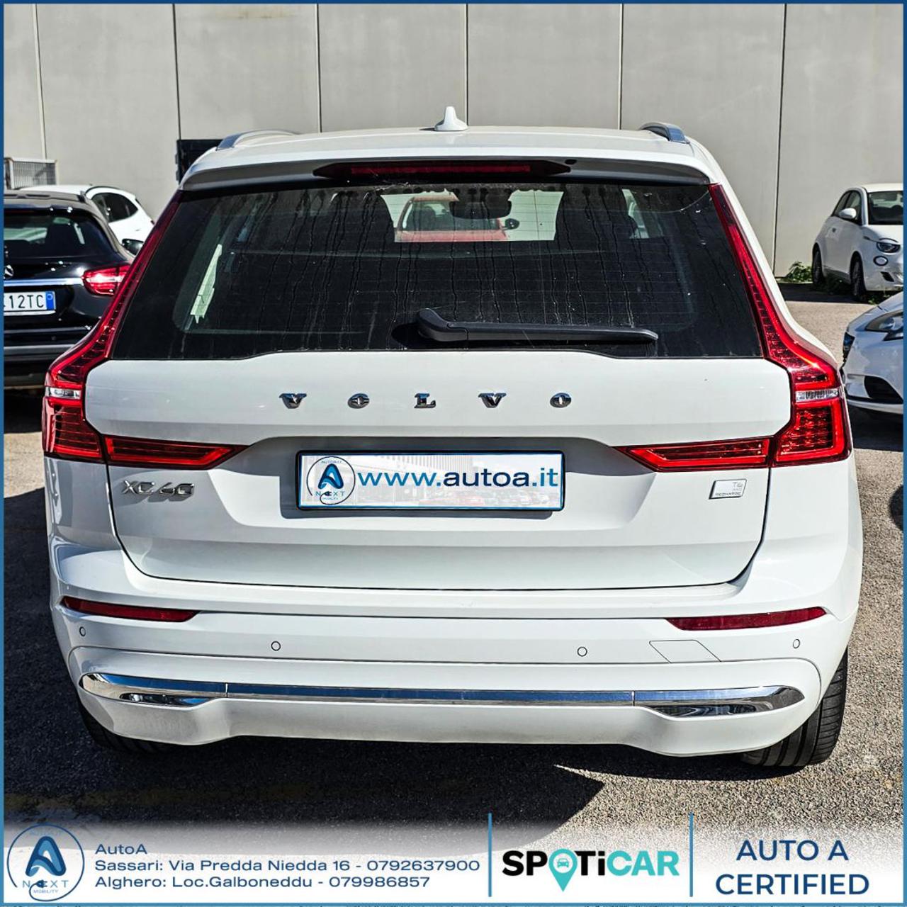 VOLVO XC60 T6 Recharge Plug-in Hybrid AWD Inscription Express - 6