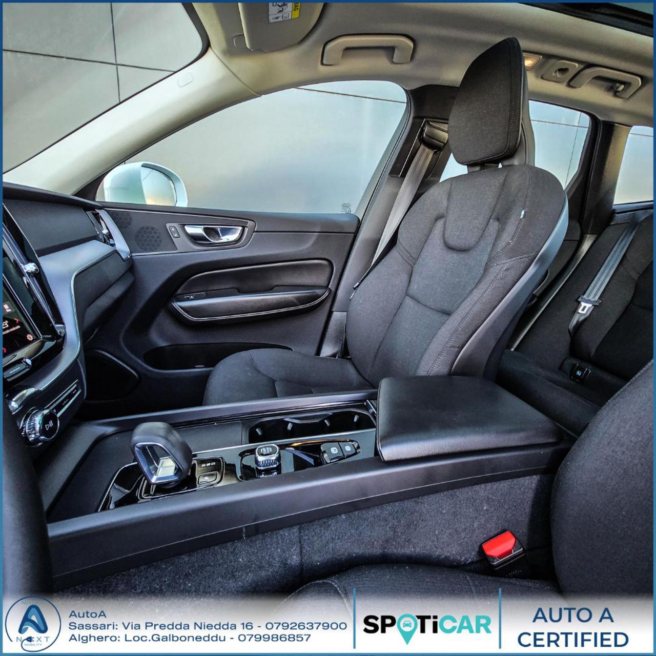VOLVO XC60 T6 Recharge Plug-in Hybrid AWD Inscription Express - 23