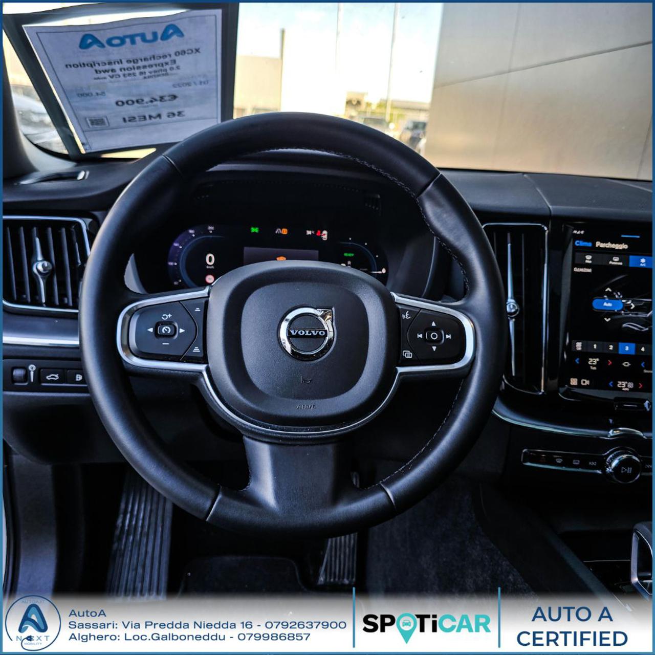 VOLVO XC60 T6 Recharge Plug-in Hybrid AWD Inscription Express - 10