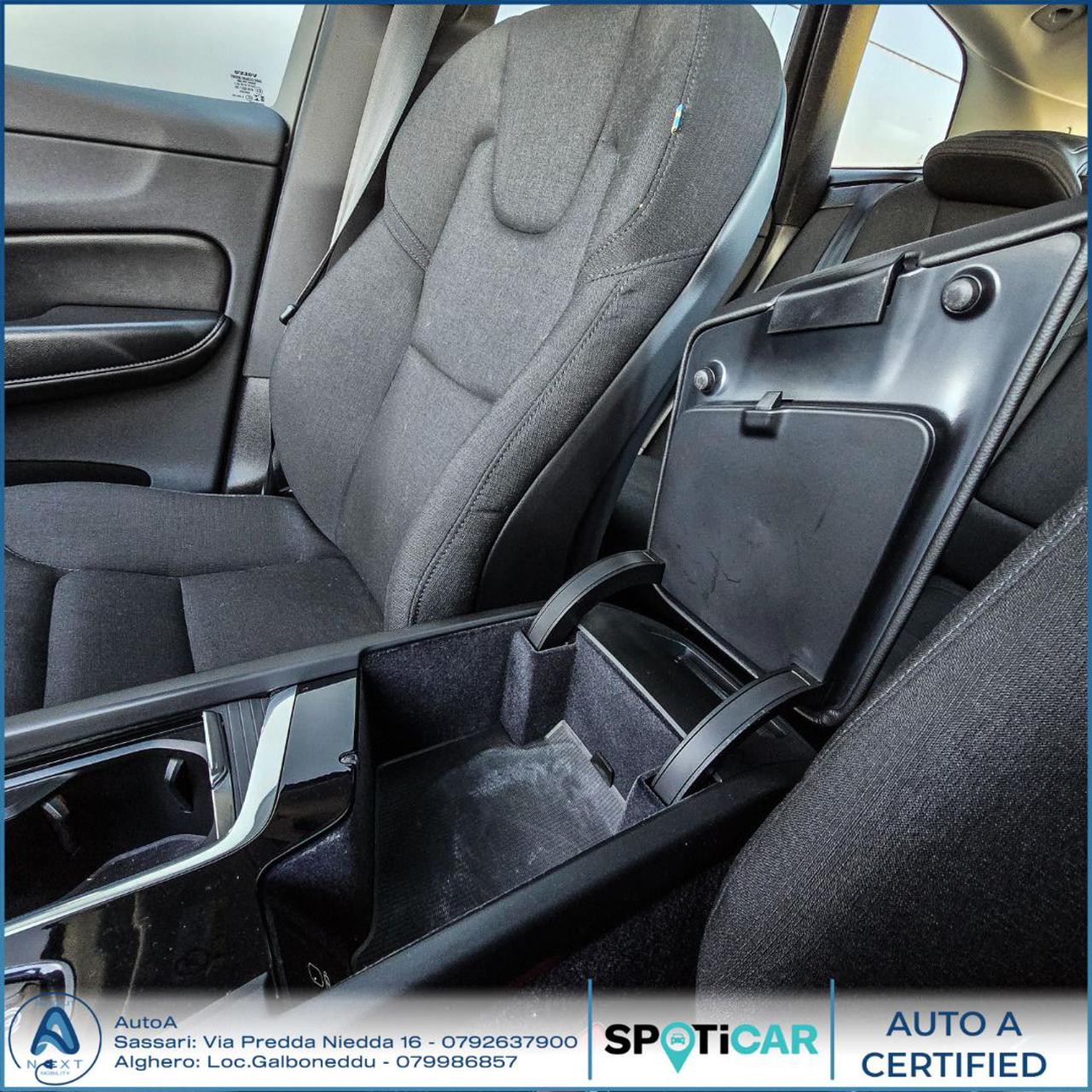 VOLVO XC60 T6 Recharge Plug-in Hybrid AWD Inscription Express - 33
