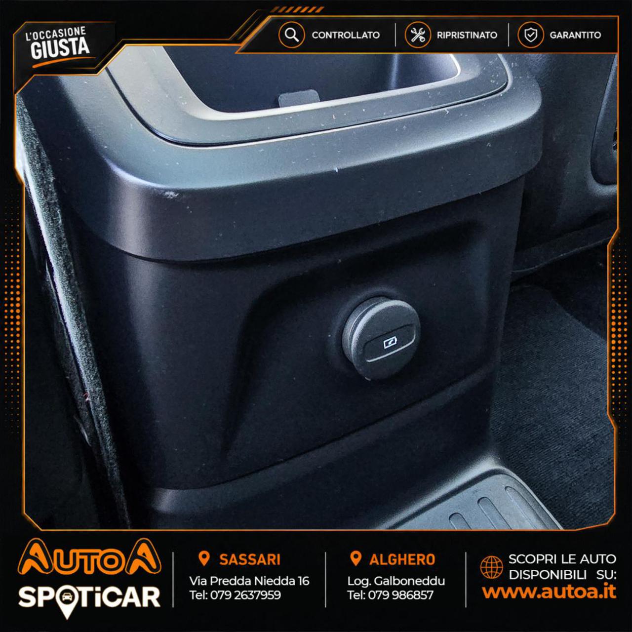 VOLVO XC60 T6 Recharge Plug-in Hybrid AWD Inscription Express - 17