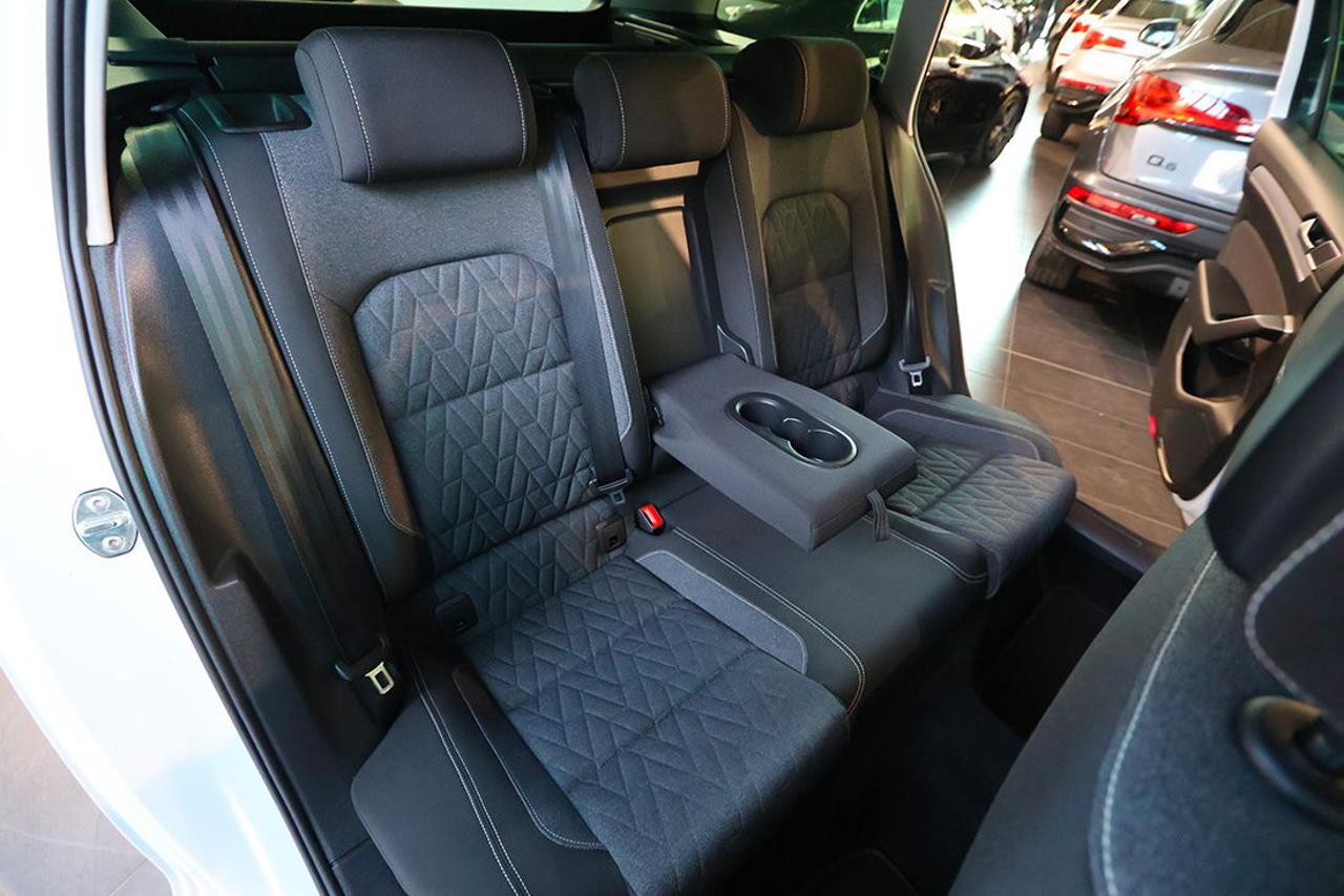 VOLKSWAGEN Passat Variant 2.0 TDI SCR EVO DSG Business - 19