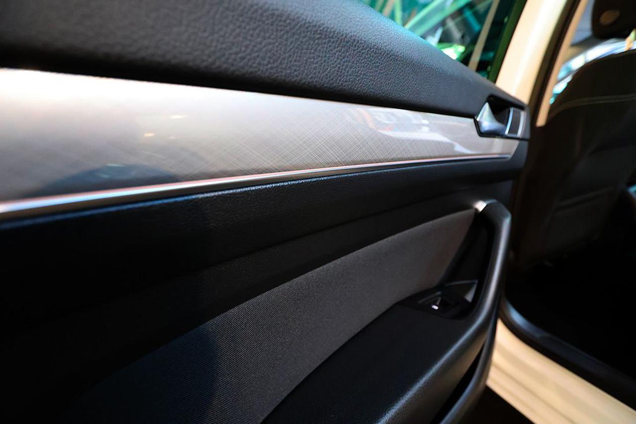 VOLKSWAGEN Passat Variant 2.0 TDI SCR EVO DSG Business - 33