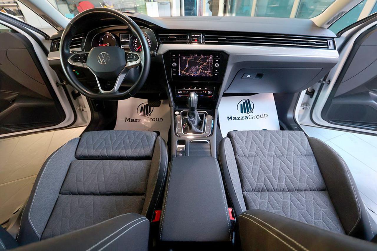 VOLKSWAGEN Passat Variant 2.0 TDI SCR EVO DSG Business - 14