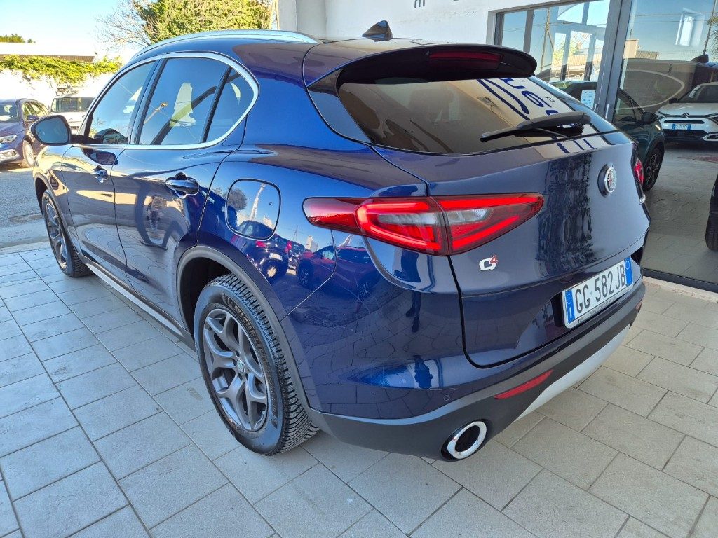 ALFA ROMEO Stelvio 2.2 Turbodiesel 190 CV AT8 Q4 Executive - 4