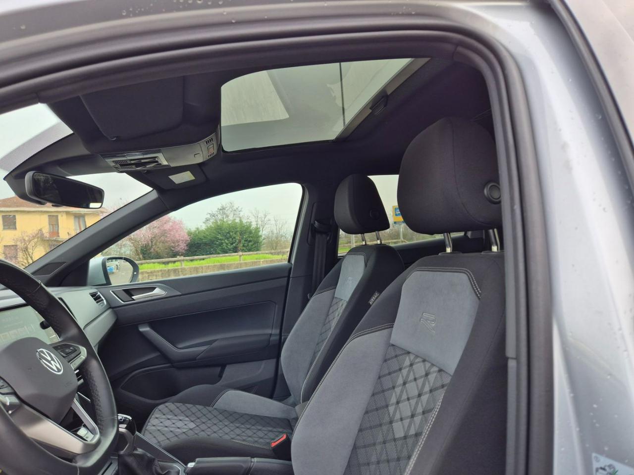 VOLKSWAGEN Taigo 1.0 TSI 115 CV R-Line - 15