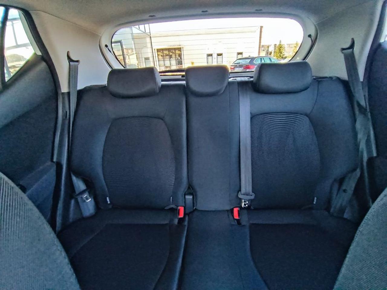 HYUNDAI i10 1.0 MPI Tech - 4