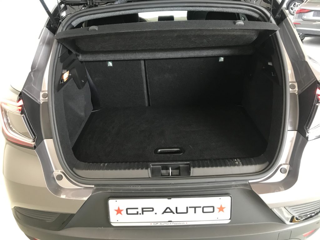 RENAULT Captur TCe 90 CV Techno - 9