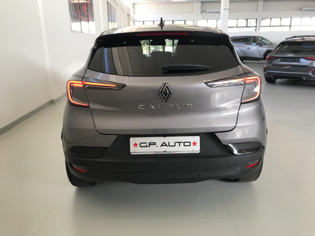 RENAULT Captur TCe 90 CV Techno - 7