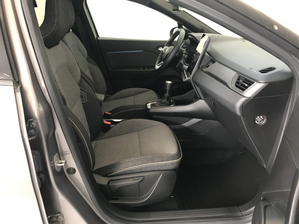 RENAULT Captur TCe 90 CV Techno - 21