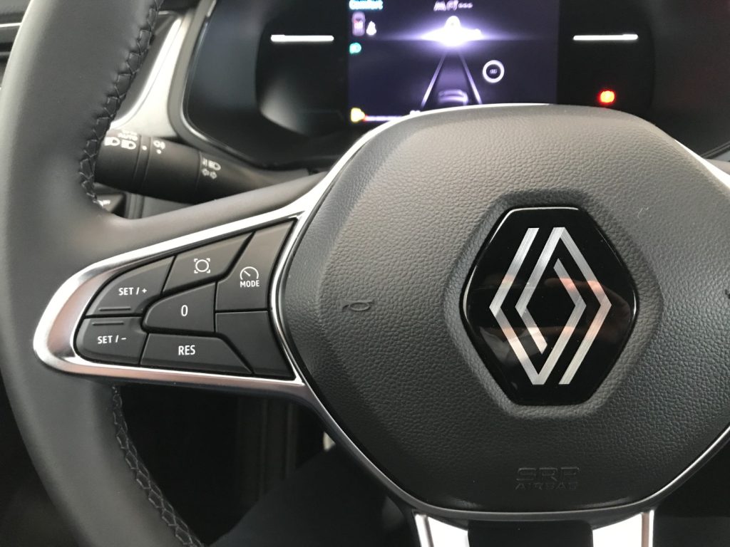 RENAULT Captur TCe 90 CV Techno - 13