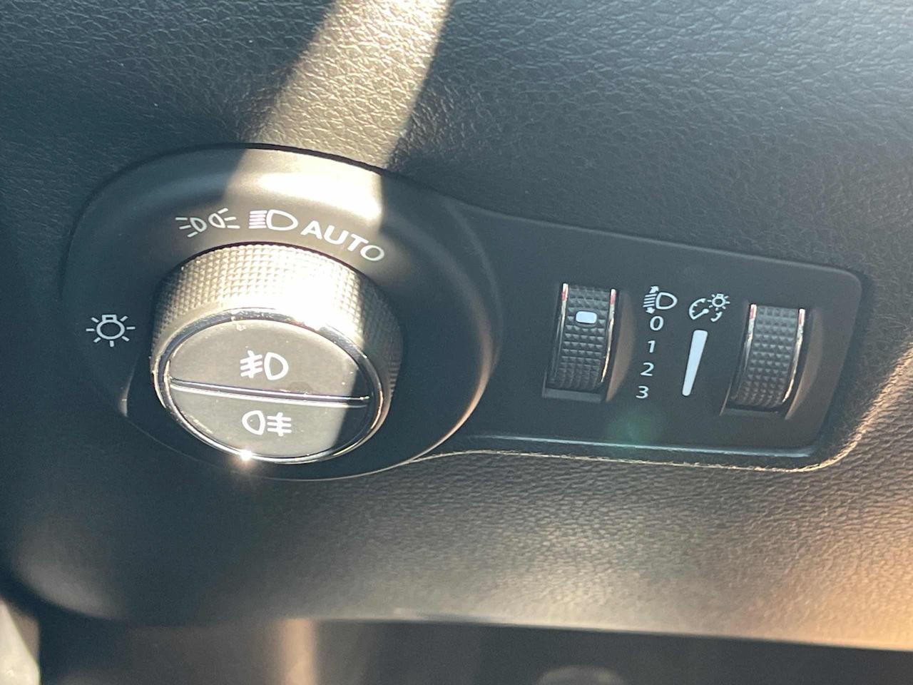 JEEP Compass 1.6 Multijet II 130 cv 80’ Anniversario E6D - 34