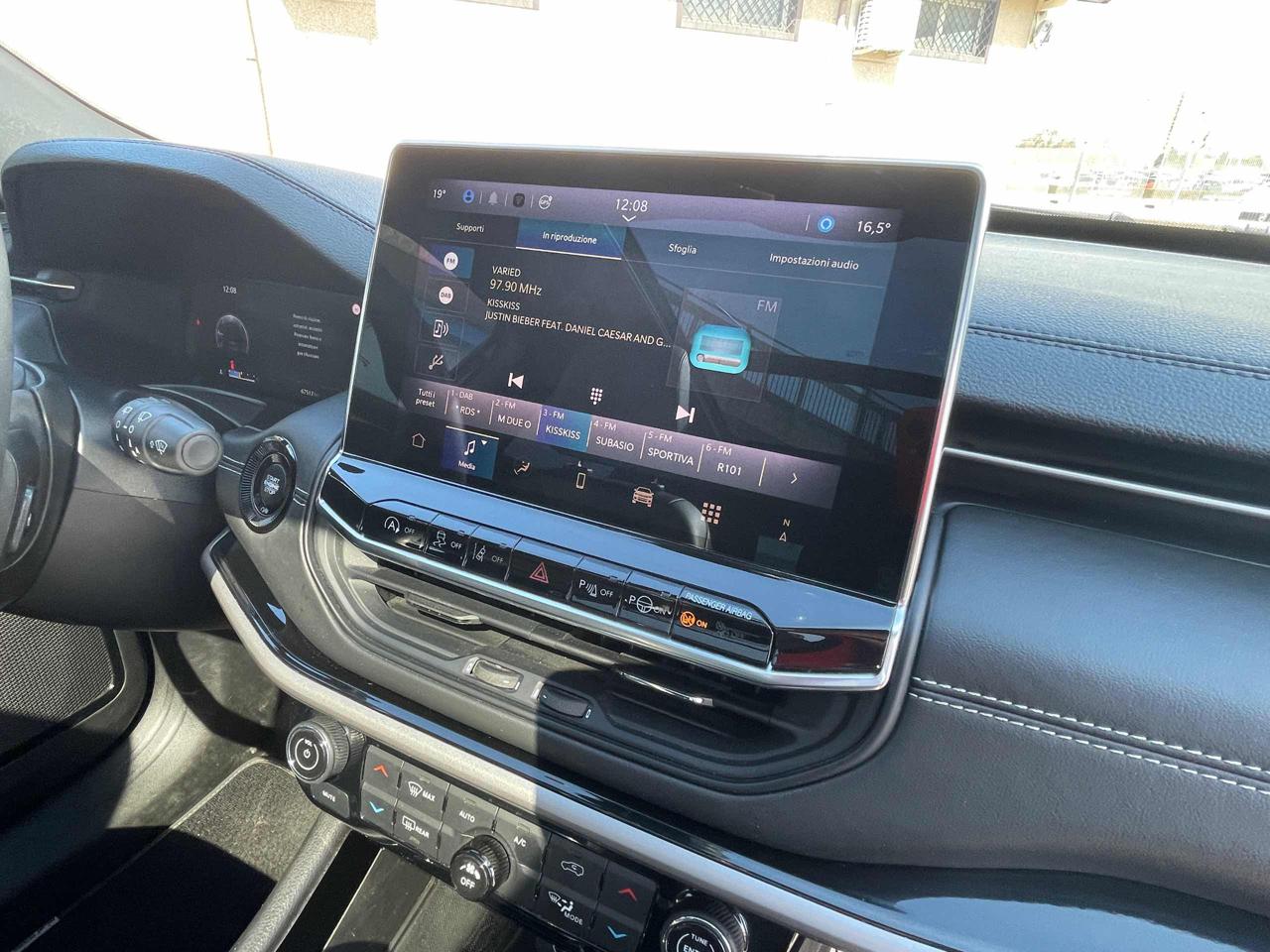 JEEP Compass 1.6 Multijet II 130 cv 80’ Anniversario E6D - 19