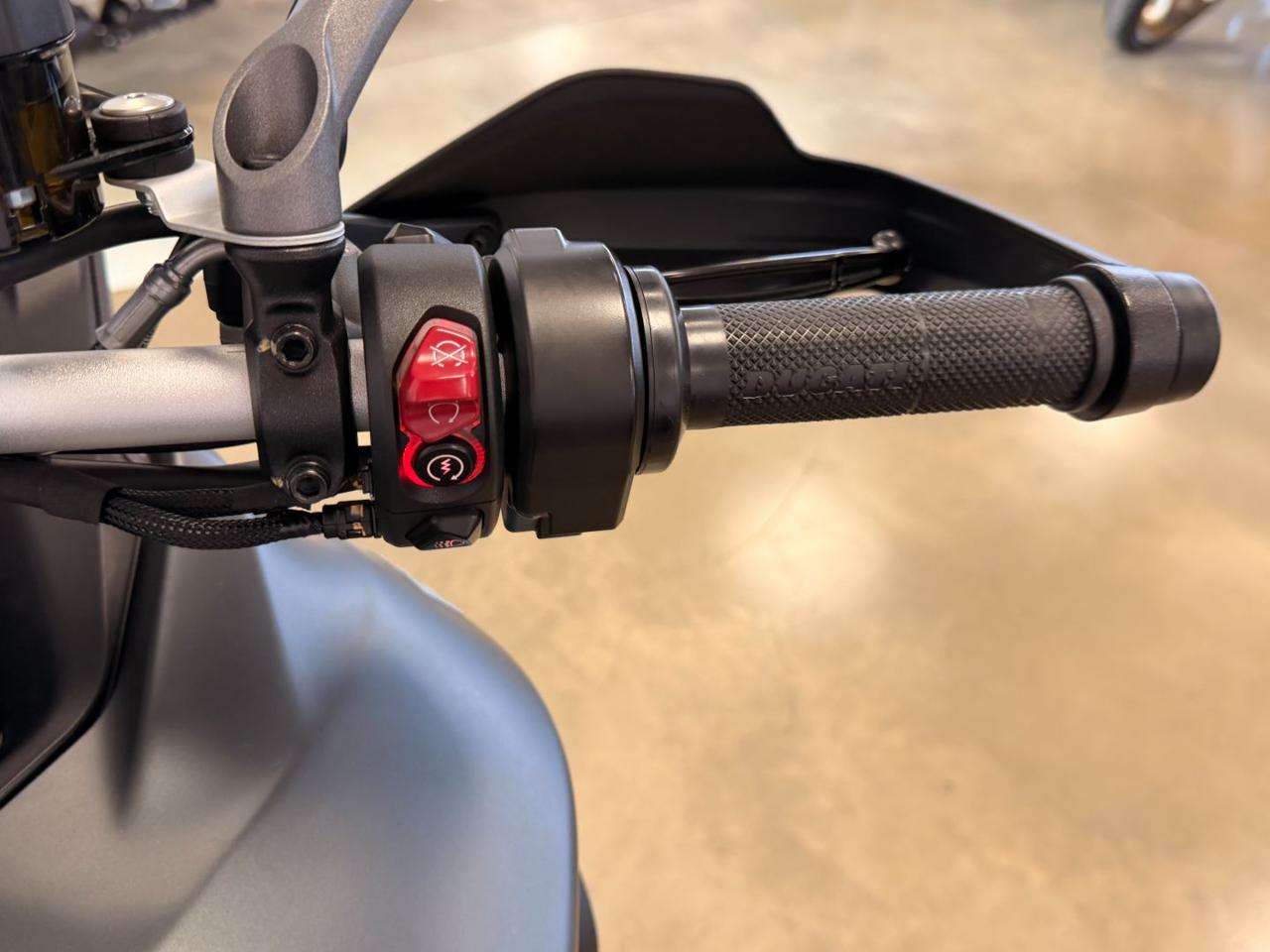 DUCATI Multistrada V4 S TRAVEL&RADAR AVIATOR GR - 12