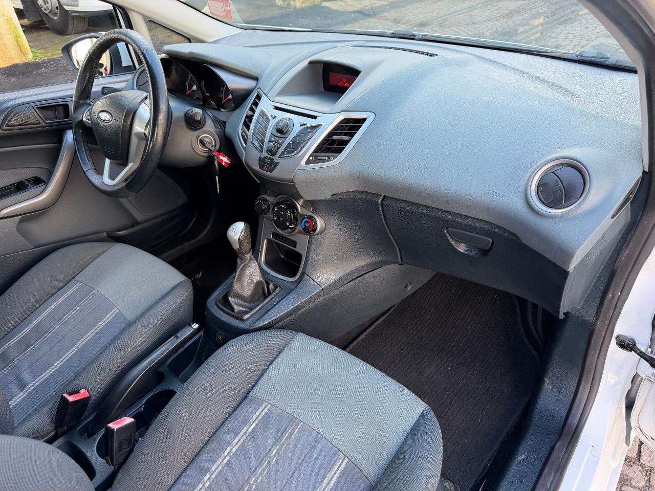 FORD Fiesta + 1.4 5 porte Bz.- GPL - 19