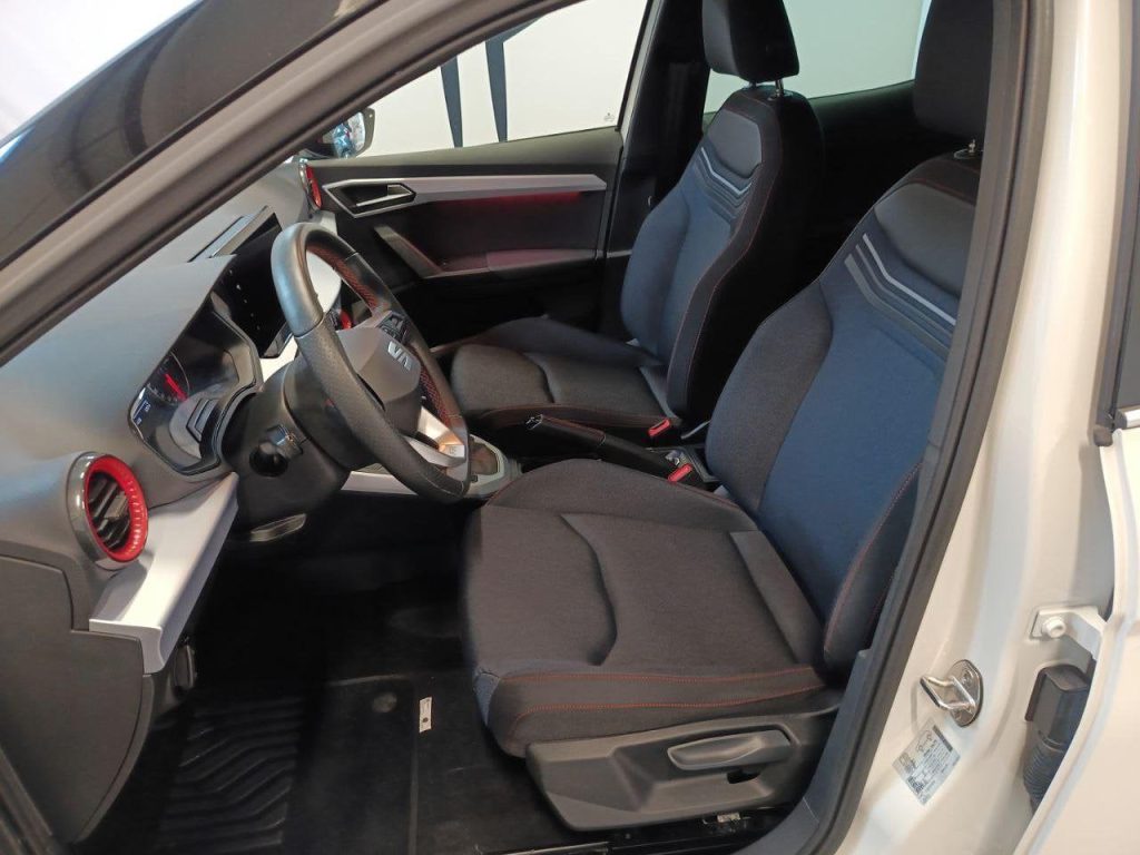 SEAT Arona 1.0 EcoTSI FR - 8