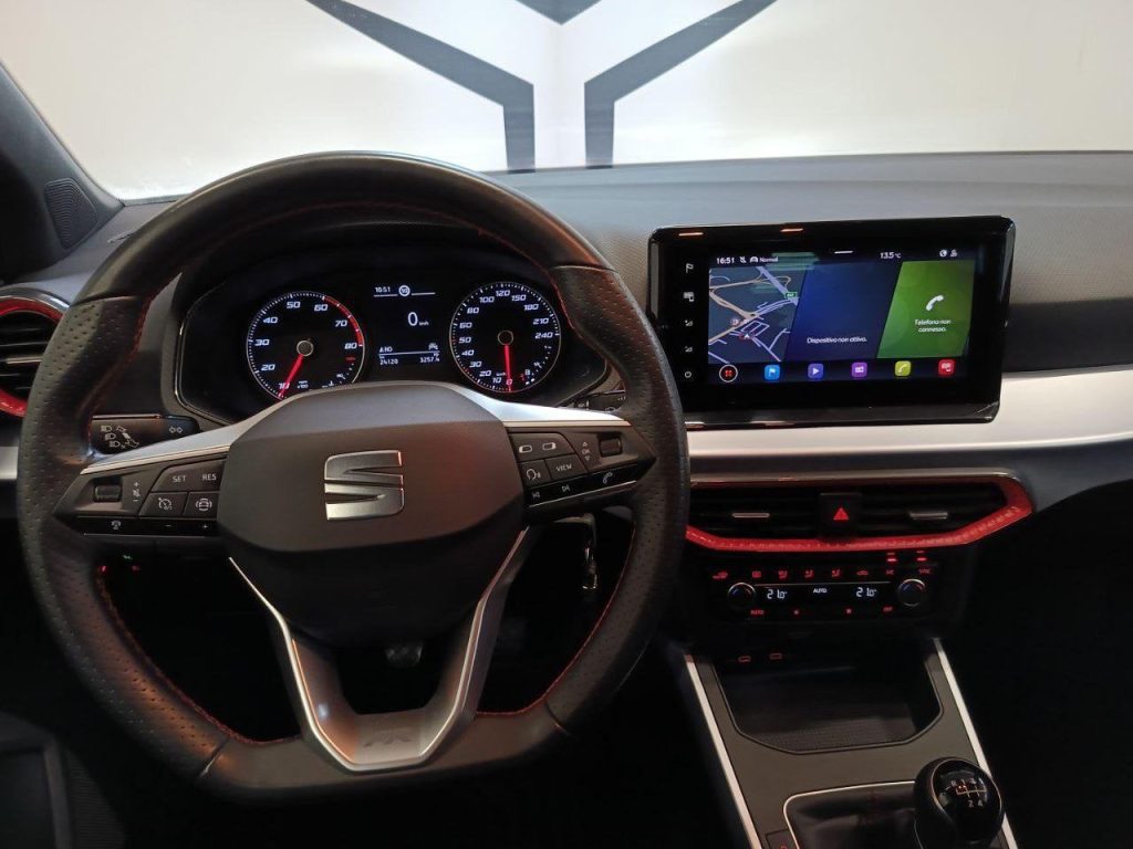 SEAT Arona 1.0 EcoTSI FR - 11