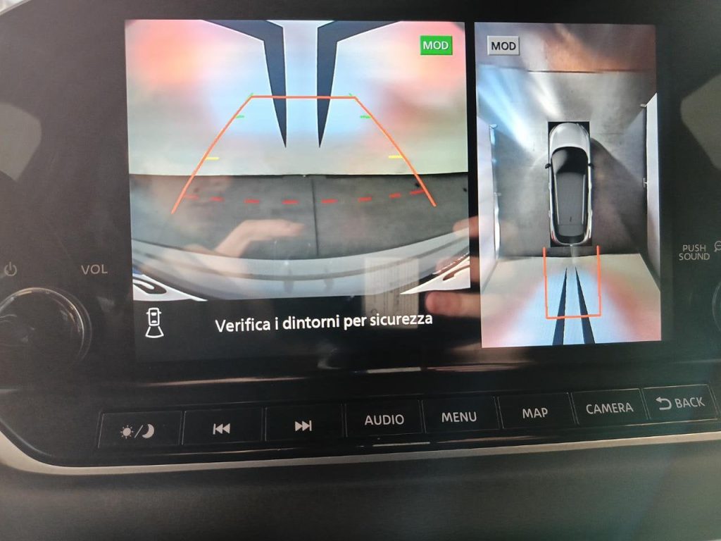 NISSAN Qashqai MHEV 158 CV Xtronic N-Connecta - 14