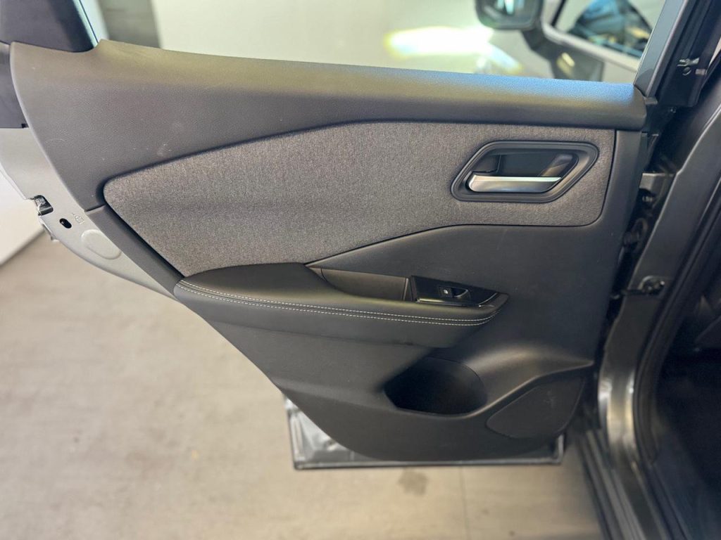 NISSAN Qashqai MHEV 140 CV Acenta - 20