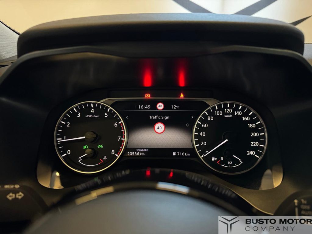 NISSAN Qashqai MHEV 140 CV Acenta - 12