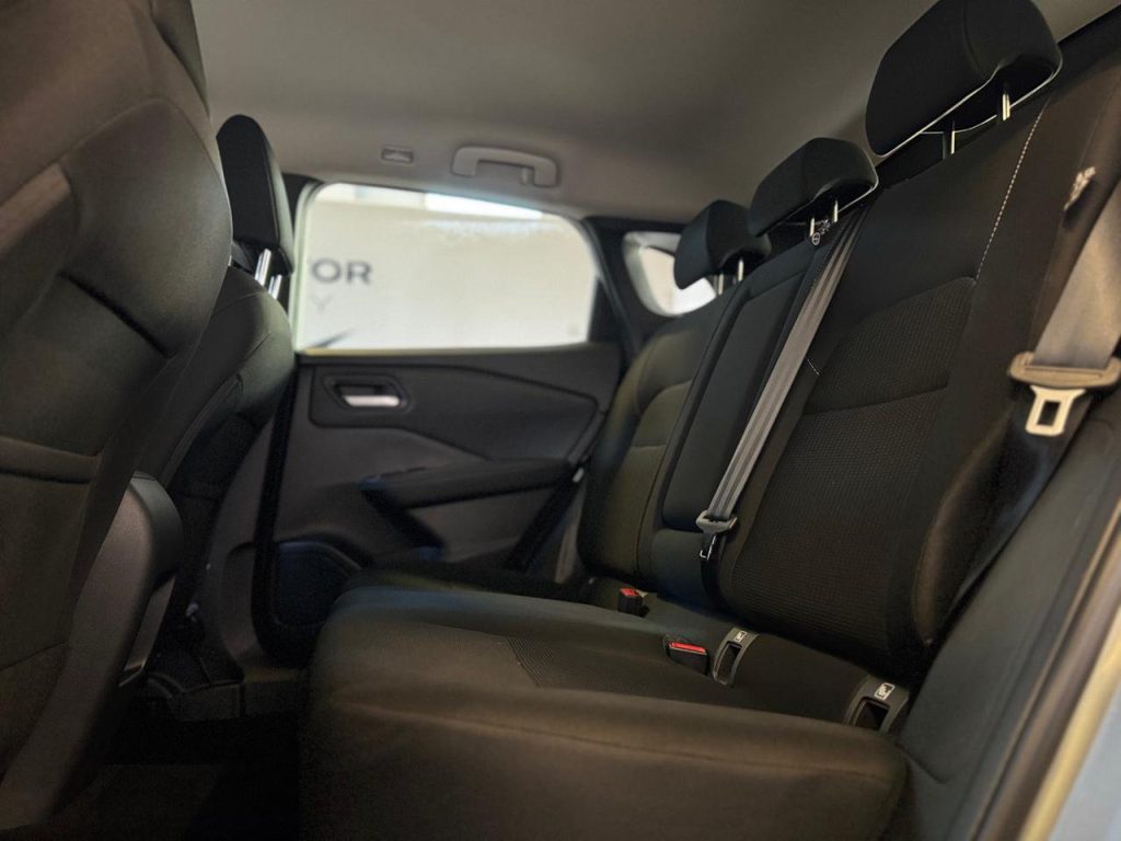 NISSAN Qashqai MHEV 140 CV Acenta - 9