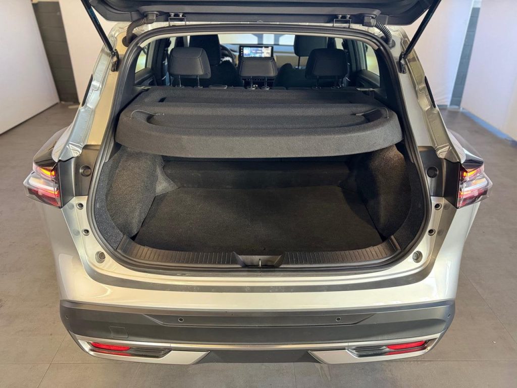 NISSAN Qashqai MHEV 140 CV Acenta - 10