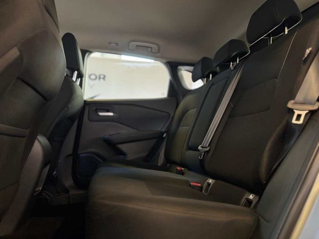 NISSAN Qashqai MHEV 140 CV N-CONNECTA - 9