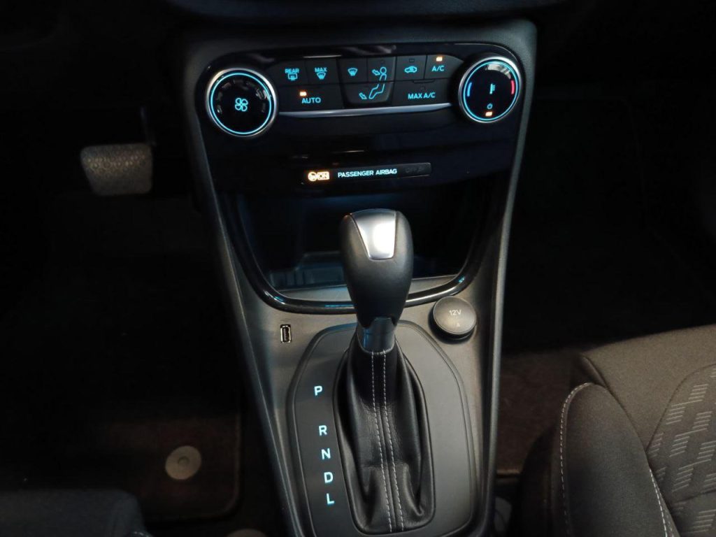 FORD Puma 1.0 EcoBoost Hybrid 125 CV S&S aut. Titanium Desig - 17