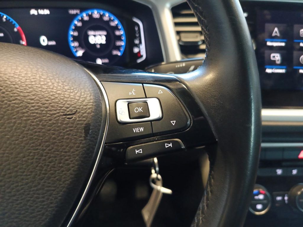 VOLKSWAGEN T-Roc Cabriolet 1.0 TSI Style - 17