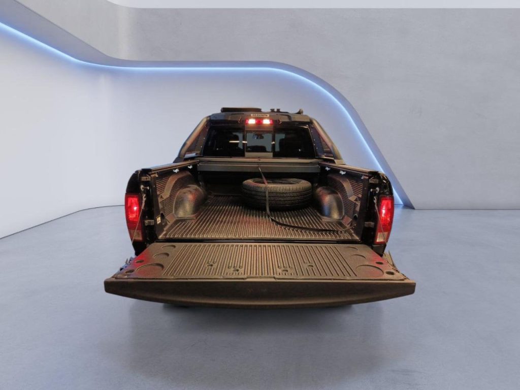 RAM 1500 V8 Crew Cab Limited GPL 395cv - 8