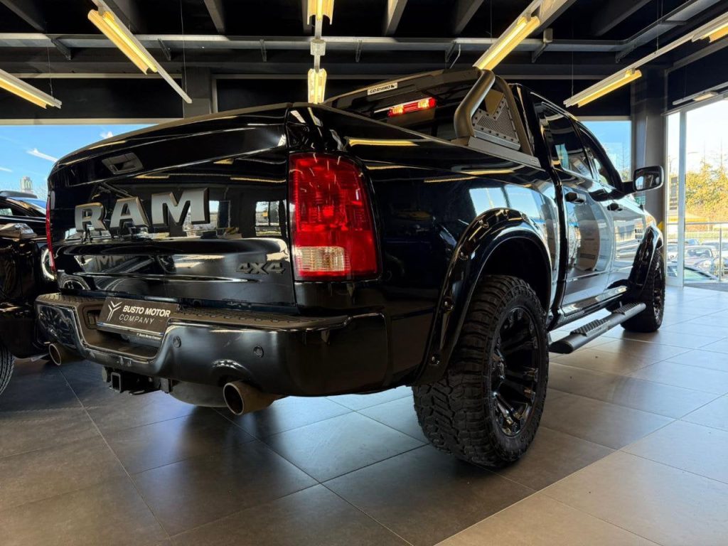 RAM 1500 V8 Crew Cab Limited GPL 395cv - 19