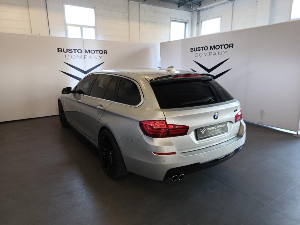 BMW 520 520 d xDrive Touring Msport - 4