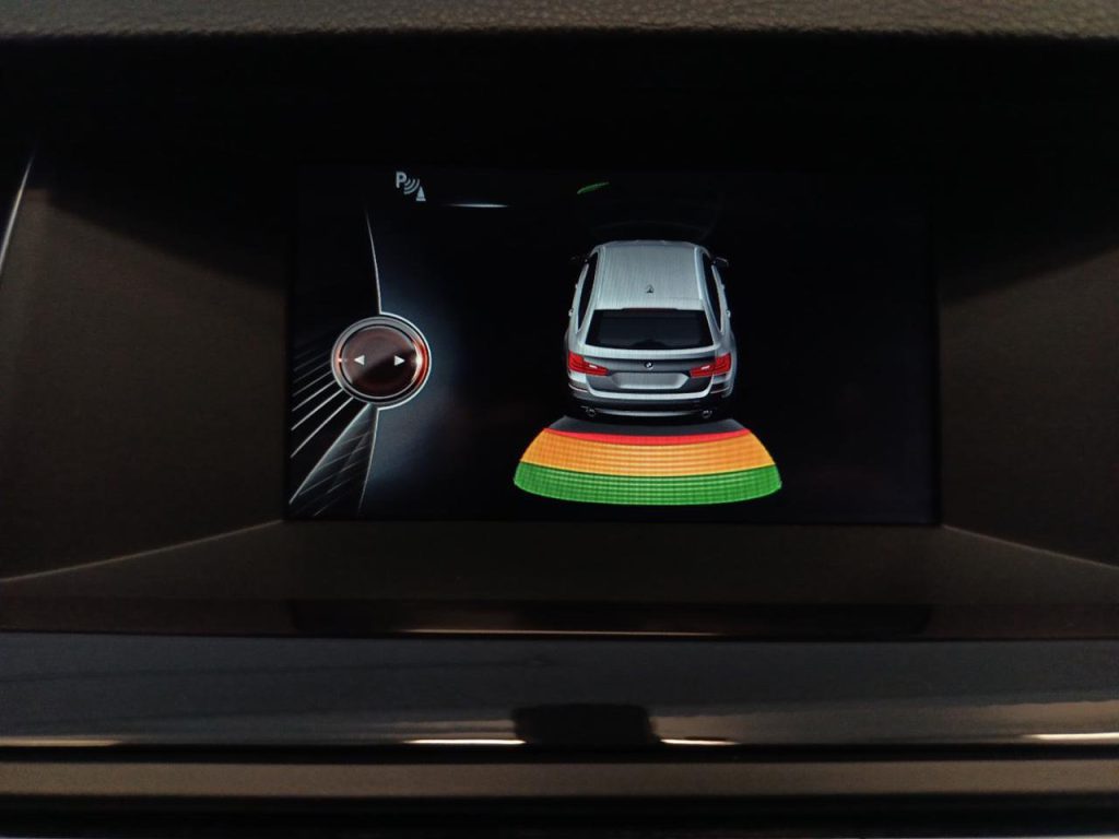 BMW 520 520 d xDrive Touring Msport - 15