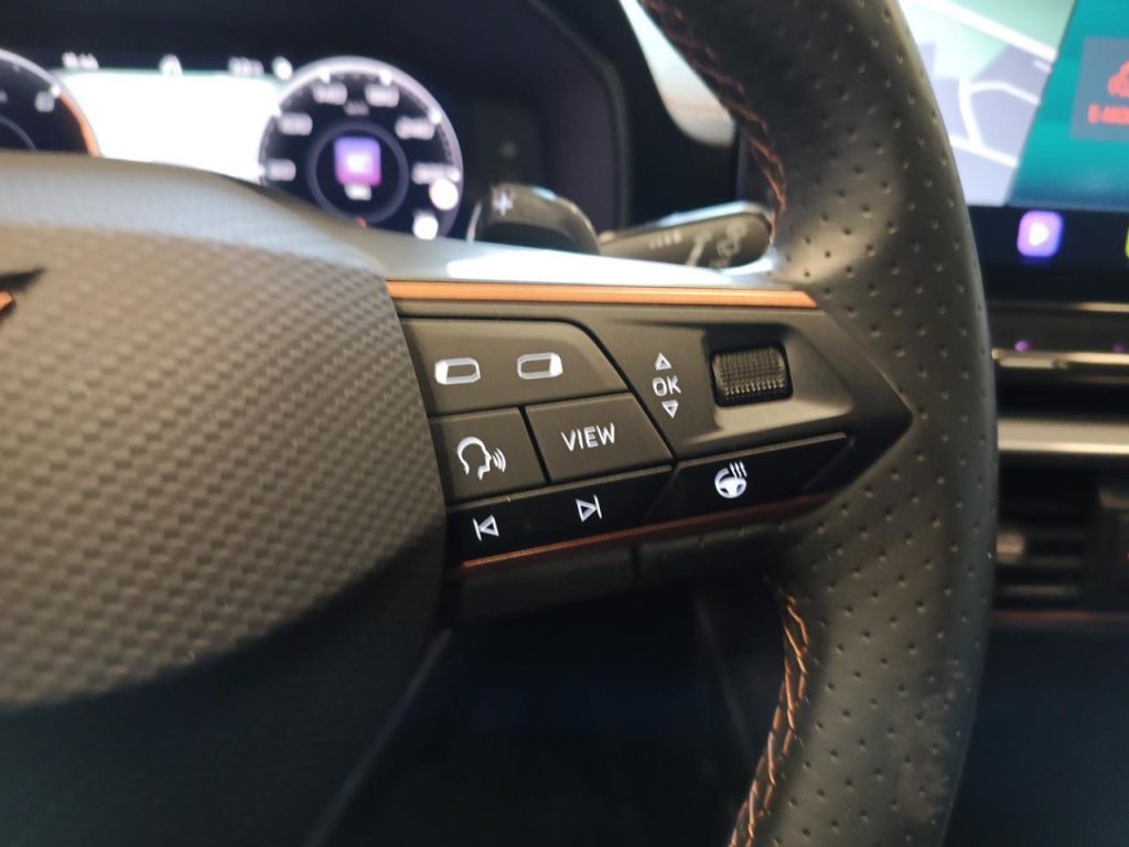 CUPRA Formentor 1.4 e-Hybrid DSG 204CV - 17