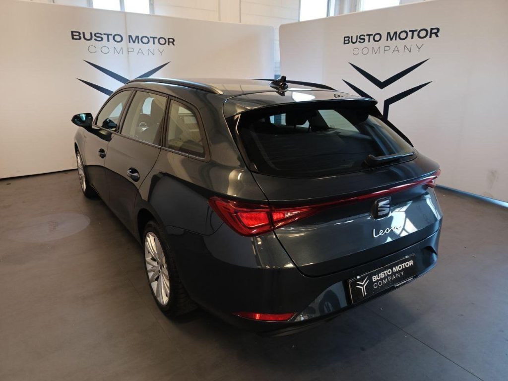 SEAT Leon Sportstourer 2.0 TDI 150 CV DSG Business - 4